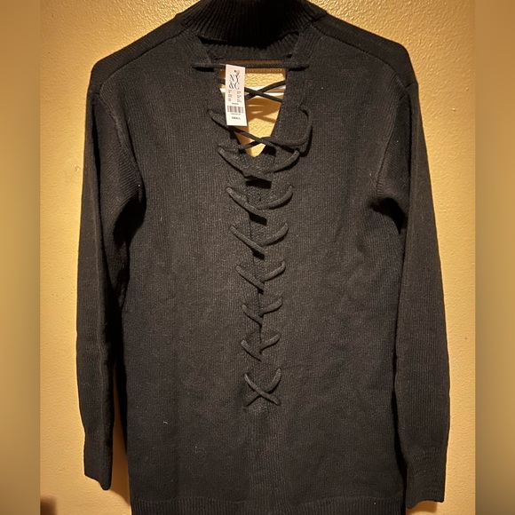 Black sweater - Picture 5 of 5